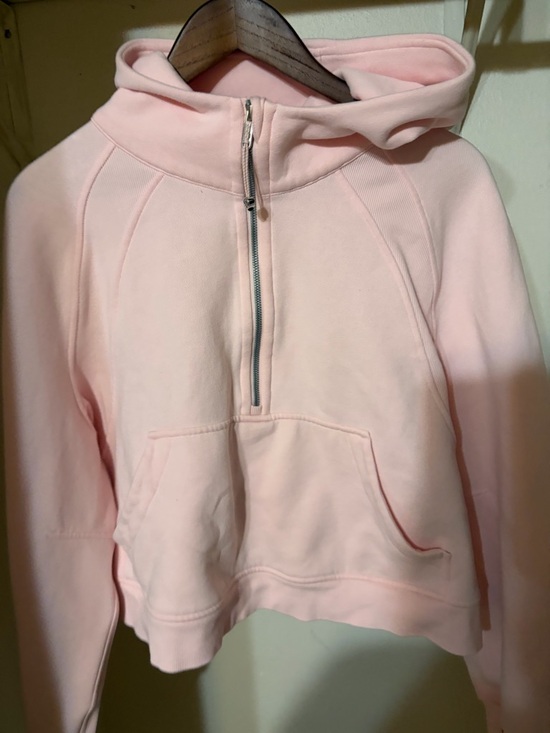 lululemon athletica Tops - Sweet strawberry milkshake scuba